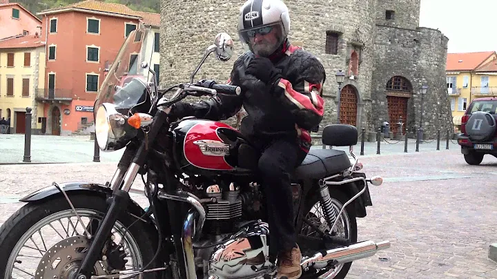 triumph t100 bonneville 2008 full HD