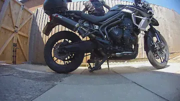 How to easily get your Triumph Tiger 800 on the centre stand!
