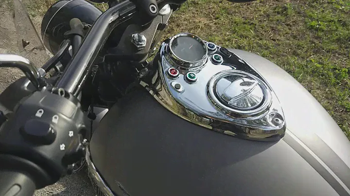 Triumph Speedmaster 2015, sound.